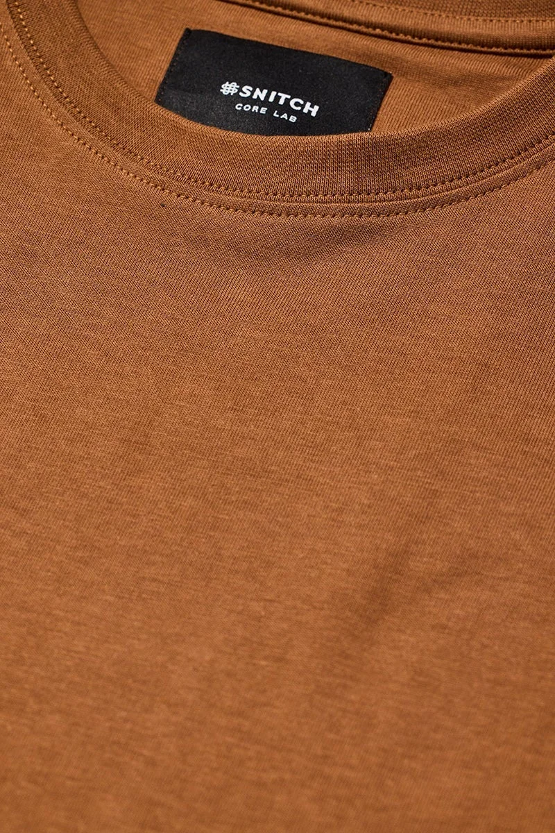 سنيتش تيشيرت كور لاب بلون الصدأ بقصة عادية